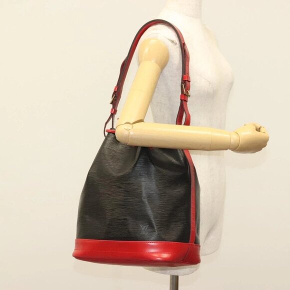 LOUIS VUITTON Epi Noe Shoulder Bag Bicolor Black Red - Picture 1 of 16